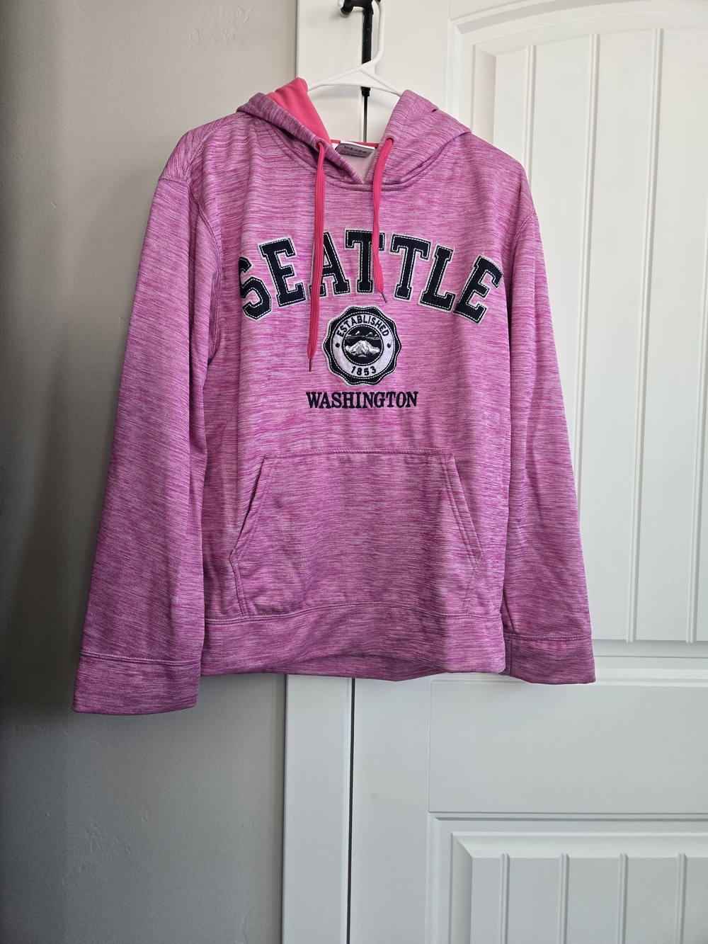 Seattle Washington Pink Hooded Sweater